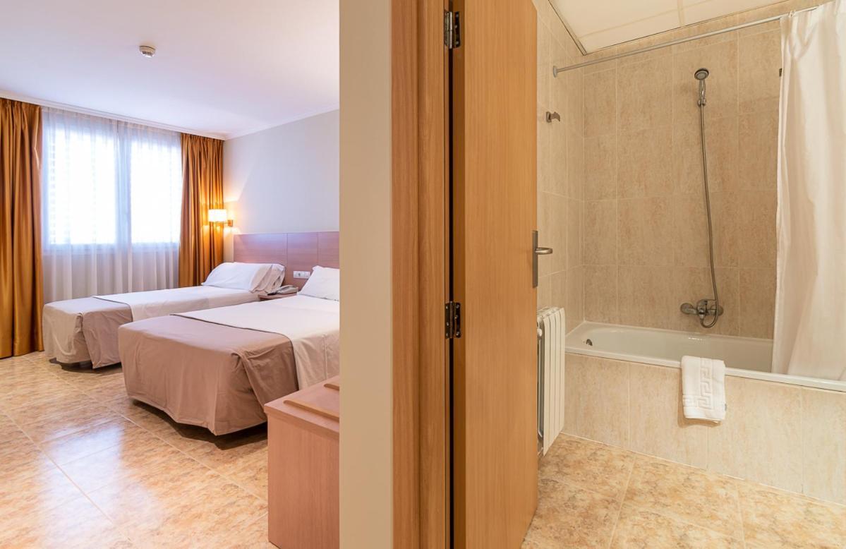 Alba Hotel 3*